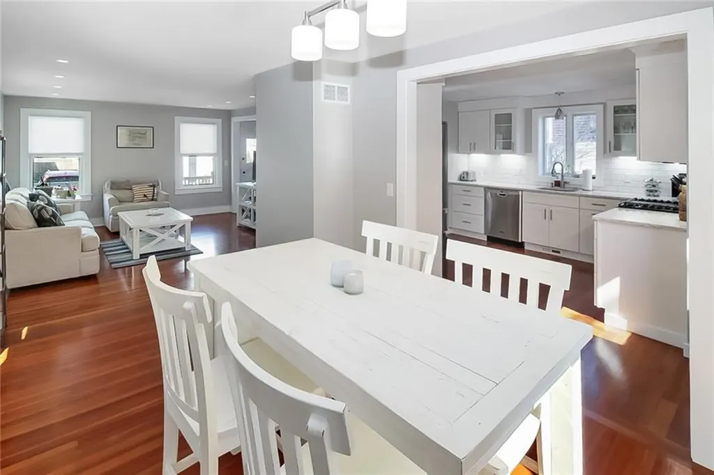 1 Conrad Court Newport RI 02840