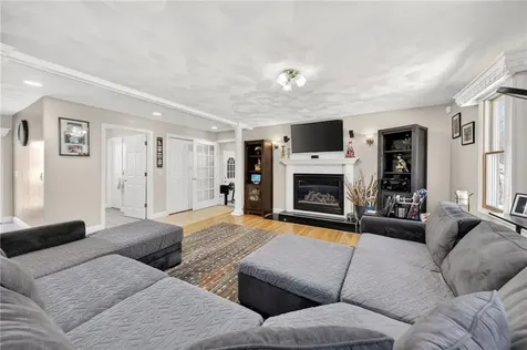 155 Sagamore Road Seekonk MA 02771