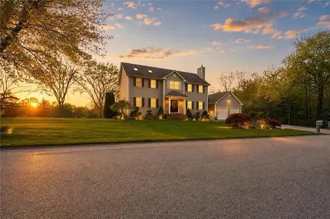 155 Sagamore Road Seekonk MA 02771