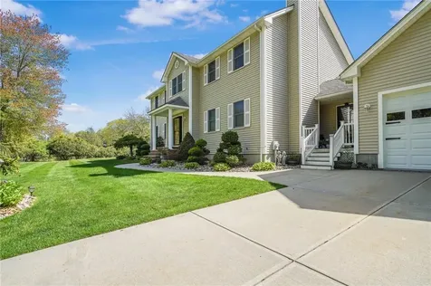 155 Sagamore Road Seekonk MA 02771