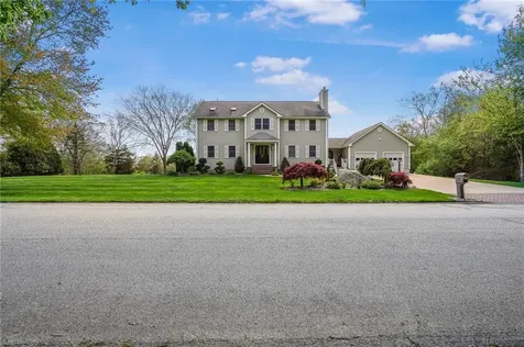 155 Sagamore Road Seekonk MA 02771