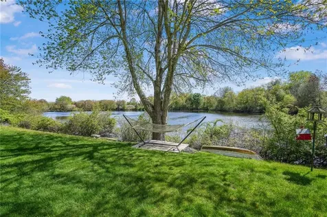 155 Sagamore Road Seekonk MA 02771