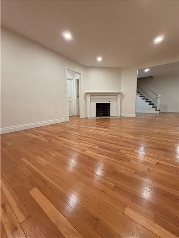 228 Third Avenue Warwick RI 02888