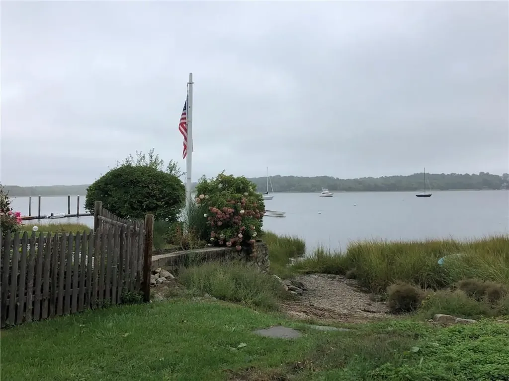 18 San Miguel Drive Bristol RI 02809