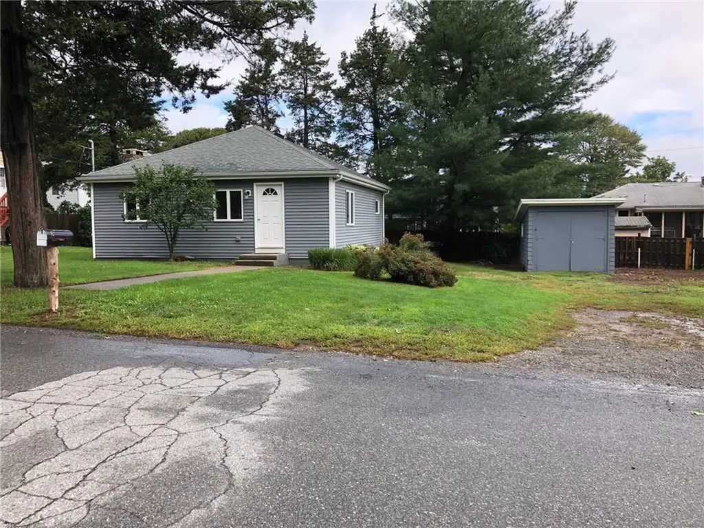 18 San Miguel Drive Bristol RI 02809