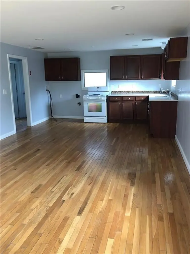 18 San Miguel Drive Bristol RI 02809