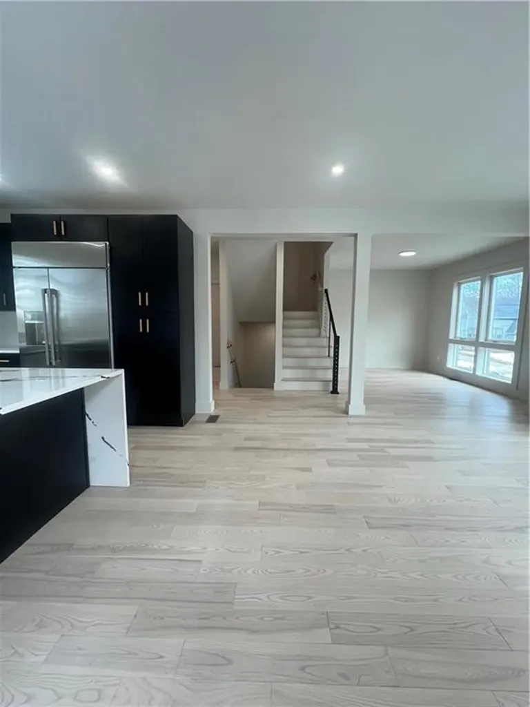 152 Colonial Road Providence RI 02906