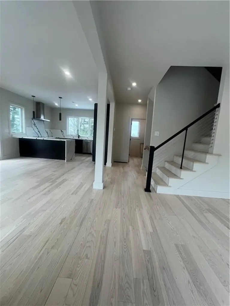 152 Colonial Road Providence RI 02906
