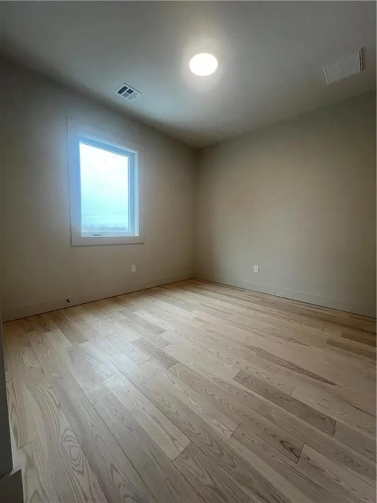 152 Colonial Road Providence RI 02906