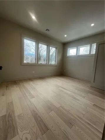 152 Colonial Road Providence RI 02906