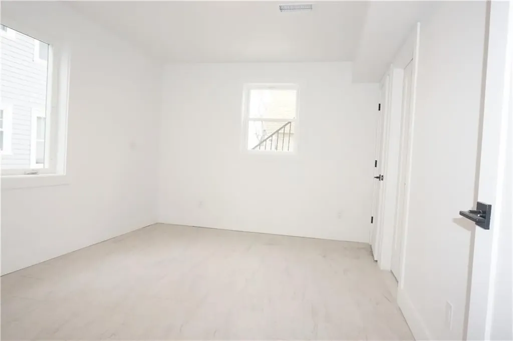 1232 Narragansett Boulevard Cranston RI 02905