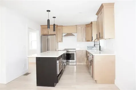 1232 Narragansett Boulevard Cranston RI 02905