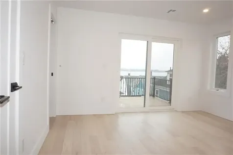 1232 Narragansett Boulevard Cranston RI 02905