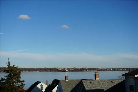 1232 Narragansett Boulevard Cranston RI 02905