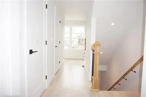 1232 Narragansett Boulevard Cranston RI 02905