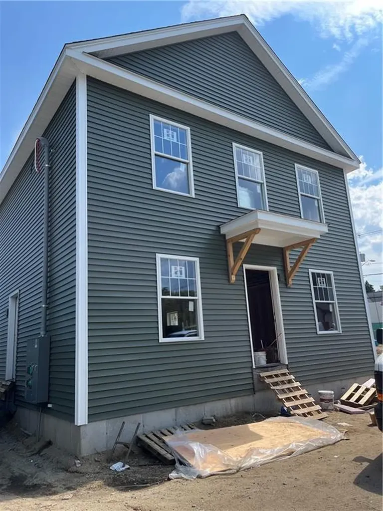 88 Coggeshall Street Providence RI 02904