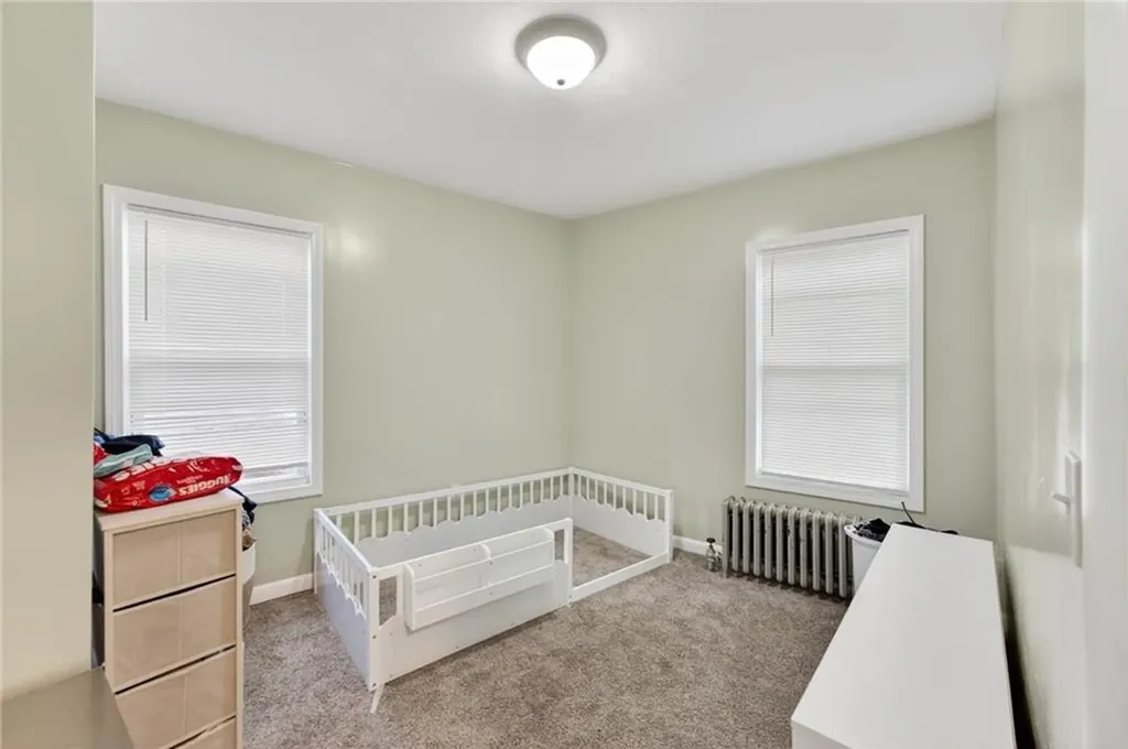 556 Admiral Street Providence RI 02908