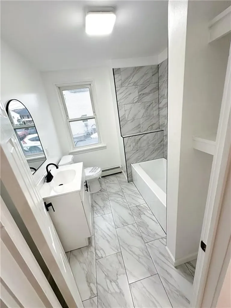9 Octavia Street Providence RI 02909