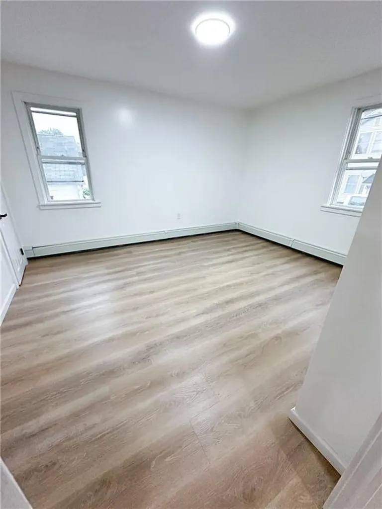 9 Octavia Street Providence RI 02909