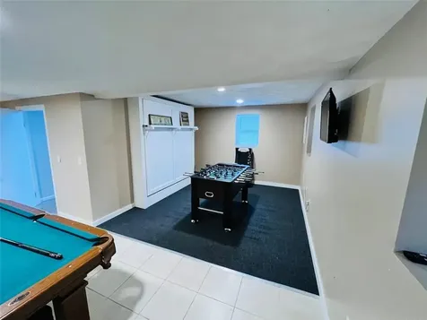 60 Madison Avenue Portsmouth RI 02872