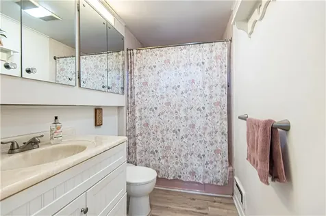 38 Meadowcrest Drive East Providence RI 02915