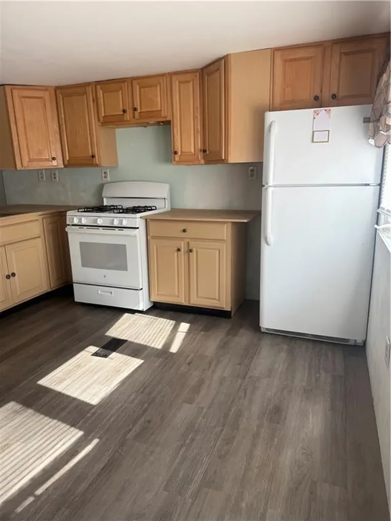 11 Krzak Road North Kingstown RI 02852