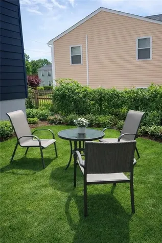 299 State Street Bristol RI 02809