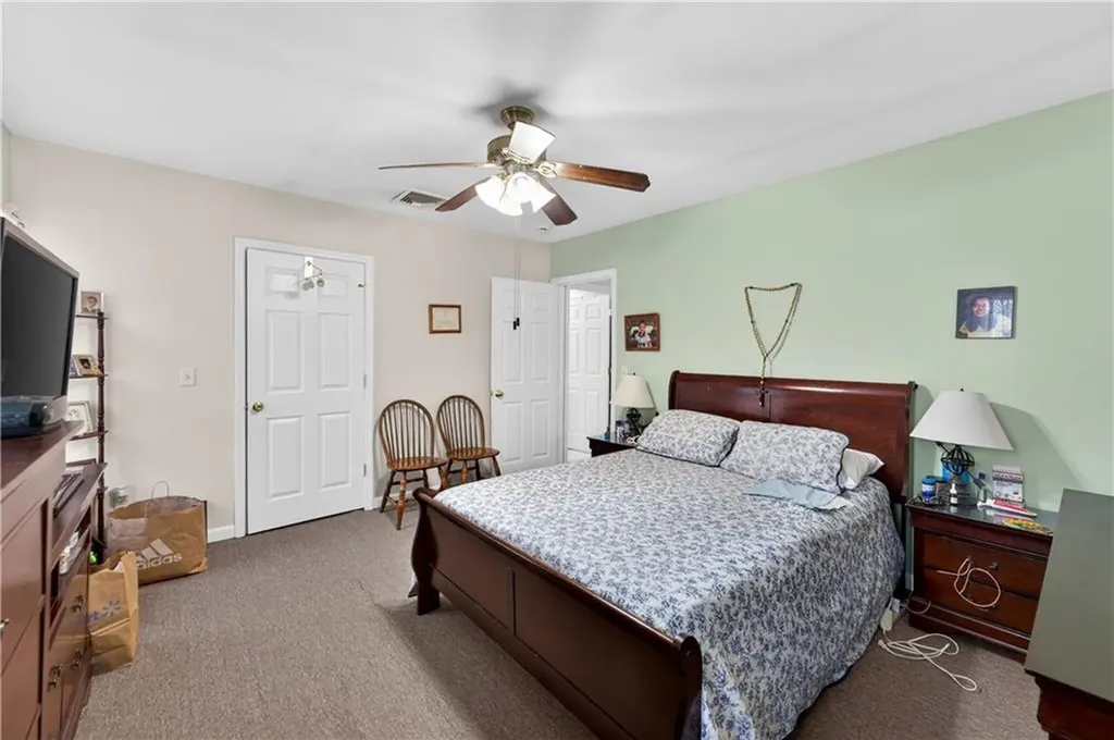 8 Arnold Avenue Lincoln RI 02865
