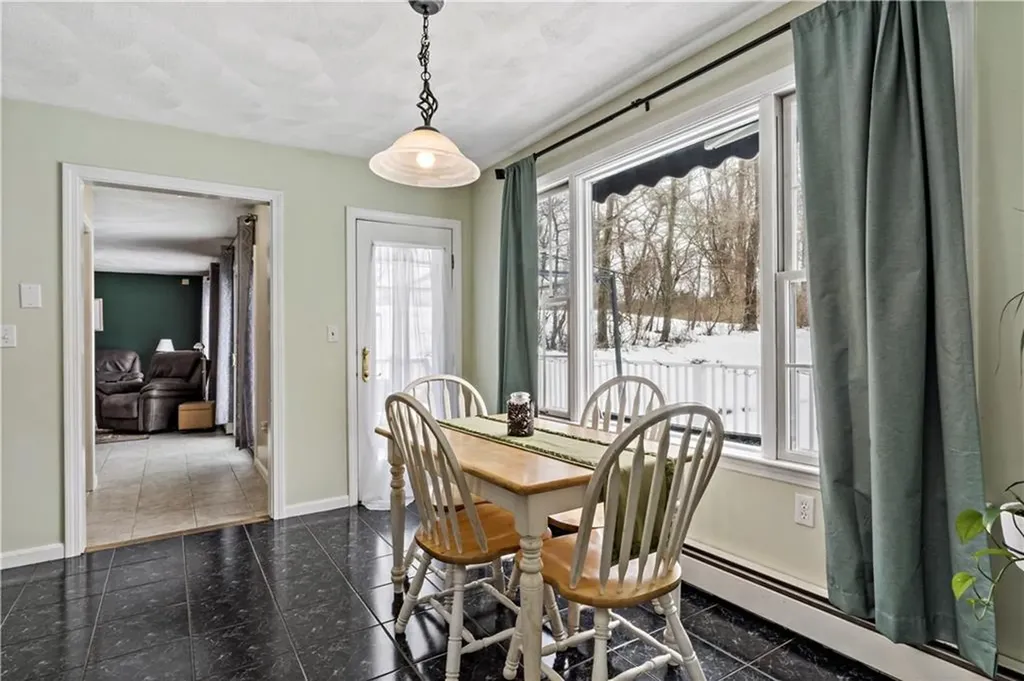 32 Starr Drive W Narragansett RI 02882