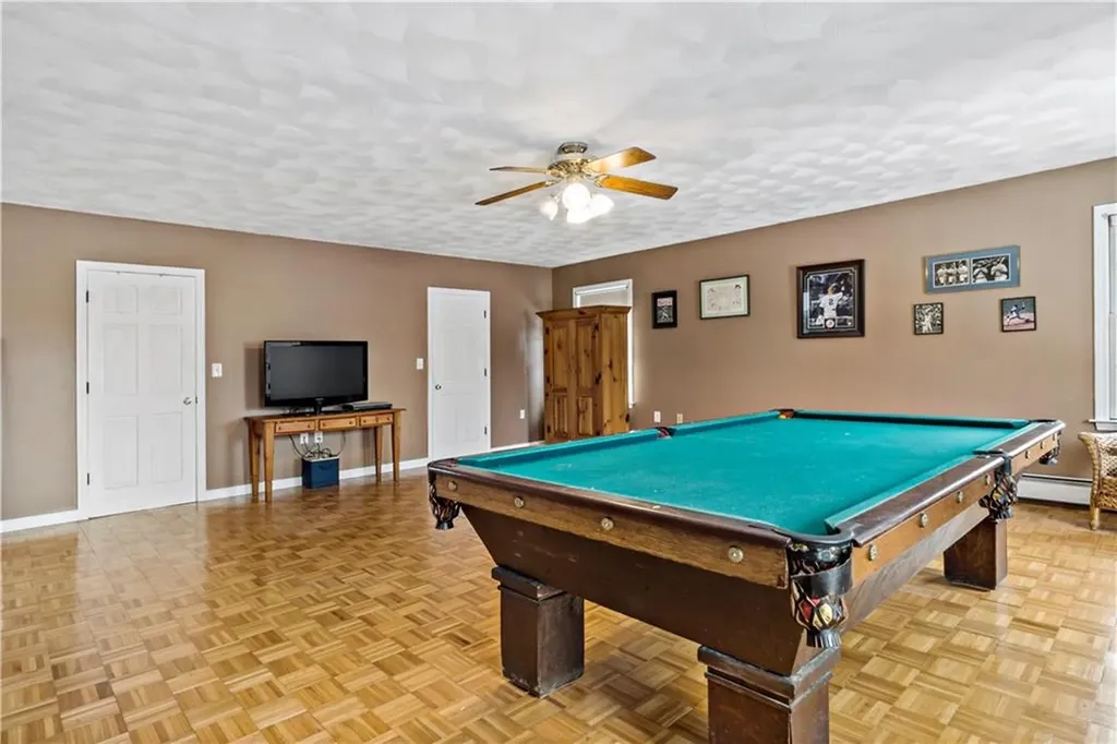32 Starr Drive W Narragansett RI 02882
