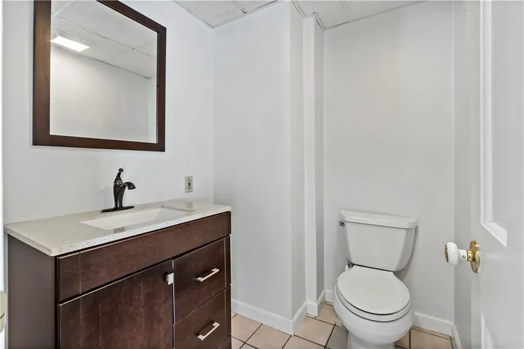 32 Starr Drive W Narragansett RI 02882