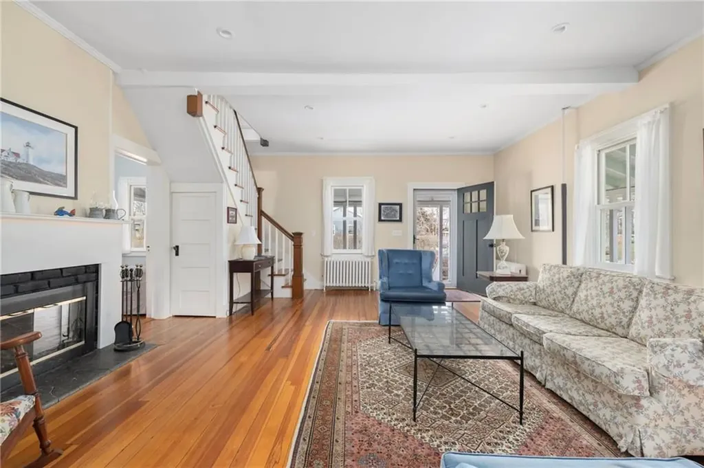 59 Mount Hope Avenue Jamestown RI 02835