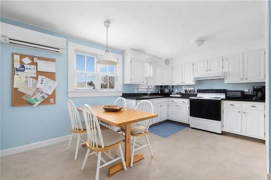 59 Mount Hope Avenue Jamestown RI 02835