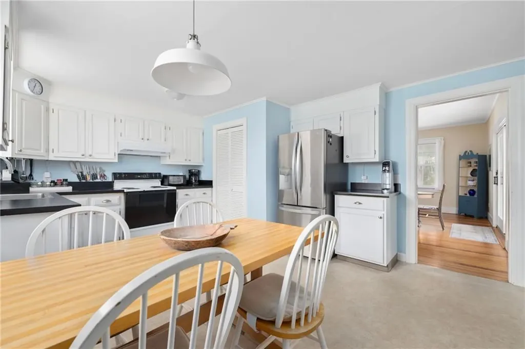 59 Mount Hope Avenue Jamestown RI 02835