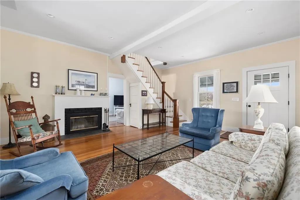59 Mount Hope Avenue Jamestown RI 02835