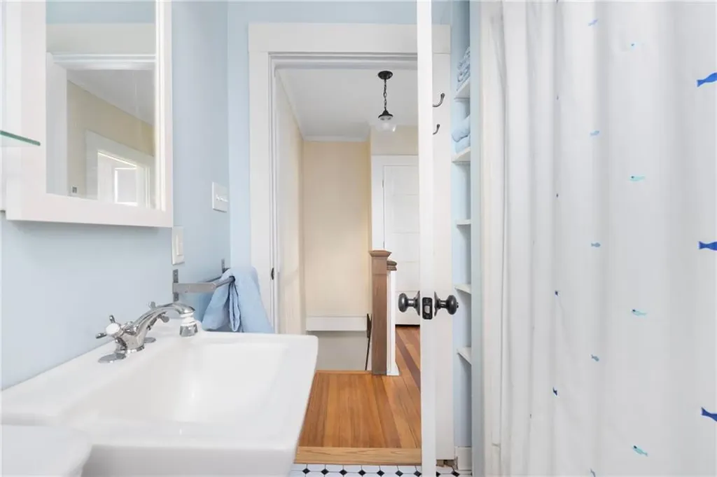 59 Mount Hope Avenue Jamestown RI 02835