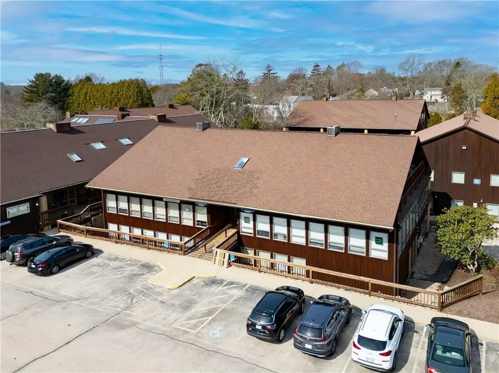 24 Salt Pond Road South Kingstown RI 02879