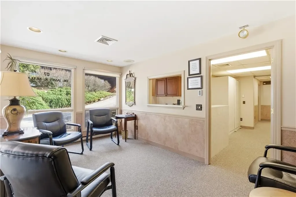 24 Salt Pond Road South Kingstown RI 02879