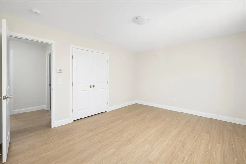 73 Pinehurst Avenue Warwick RI 02889