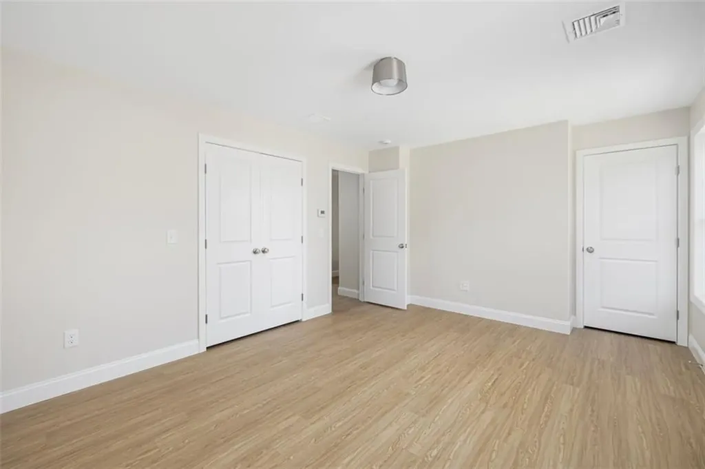 73 Pinehurst Avenue Warwick RI 02889