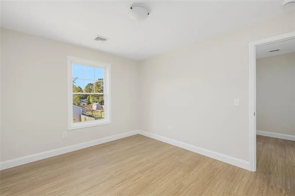 73 Pinehurst Avenue Warwick RI 02889
