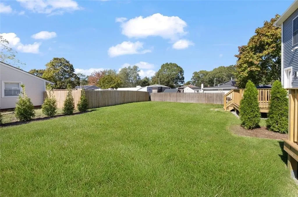 73 Pinehurst Avenue Warwick RI 02889