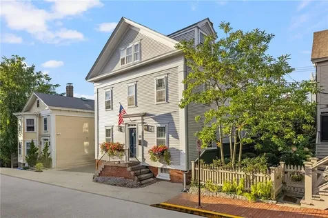 28 30 John Street Newport RI 02840