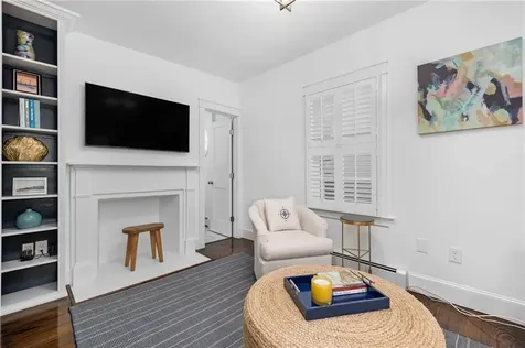 28 30 John Street Newport RI 02840