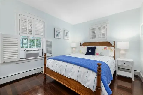28 30 John Street Newport RI 02840