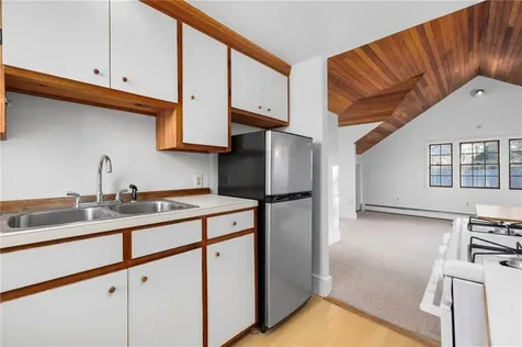 28 30 John Street Newport RI 02840