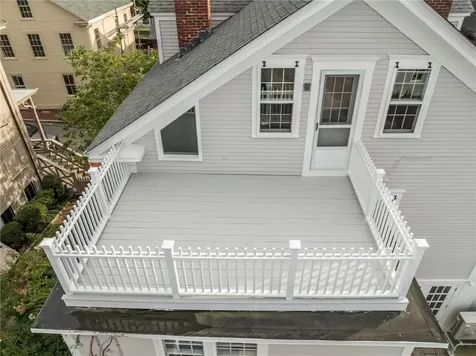 28 30 John Street Newport RI 02840