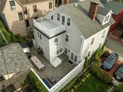 28 30 John Street Newport RI 02840