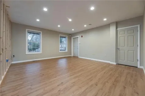 14 Clinton Avenue Jamestown RI 02835