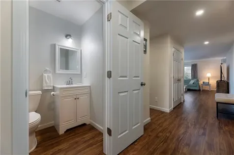 14 Clinton Avenue Jamestown RI 02835